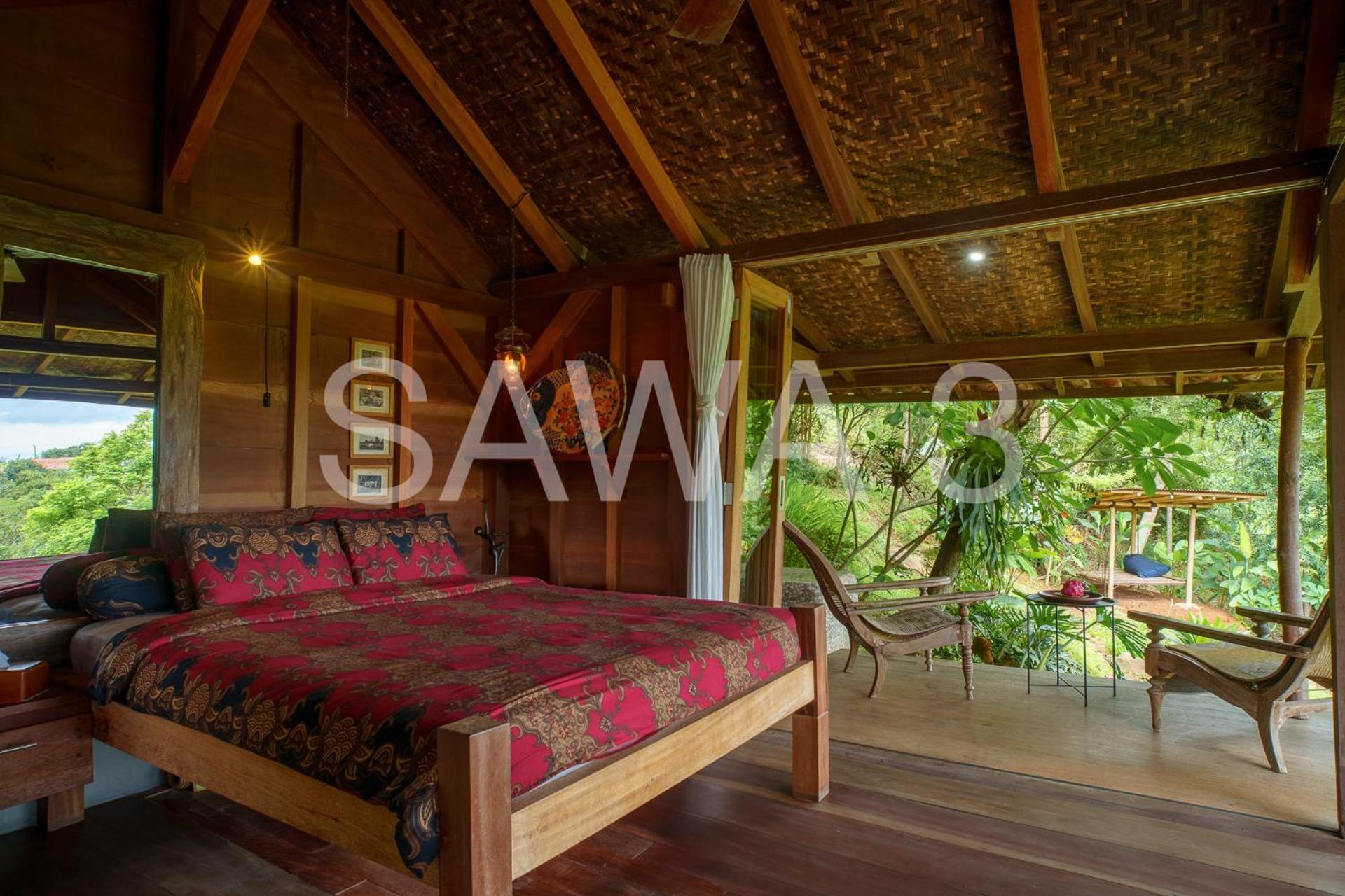 Wisma tamu Rumah Lereng 3*